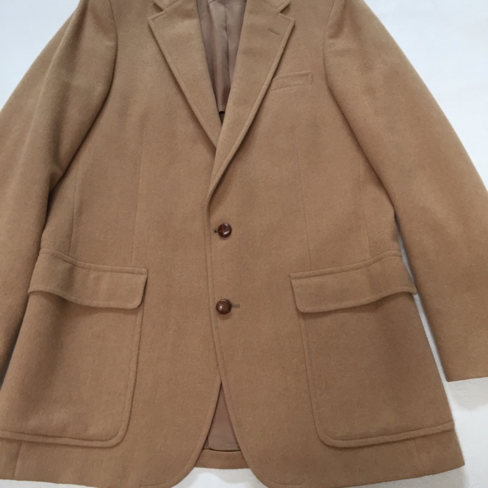 Palm Beach Vintage Camel hair sport coat. - Picture 2 of 8